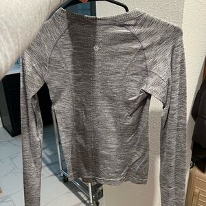 Swiftly Tech Long-Sleeve Shirt OG race Length